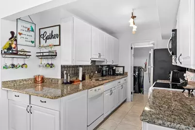 10355 Paradise Boulevard #812, Treasure Island, FL 33706 - Photo 10