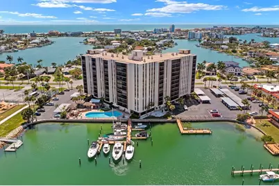 10355 Paradise Boulevard #812, Treasure Island, FL 33706 - Photo 4