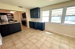 1770 63rd Ave N, Saint Petersburg, FL 33702 - Photo 14