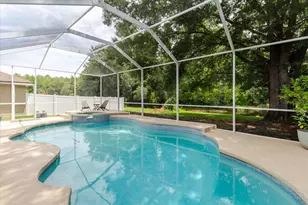 9601 Regents Park Dr, Tampa, FL 33647 - Photo 40