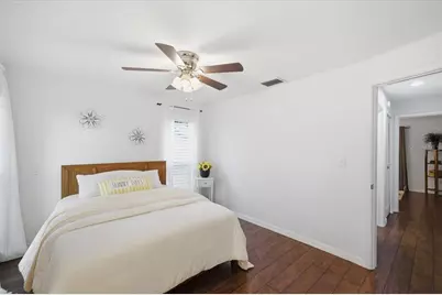 4362 Great Lakes Drive N, Clearwater, FL 33762 - Photo 16