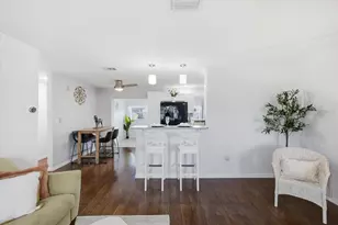 4362 Great Lakes Dr N, Clearwater, FL 33762 - Photo 8