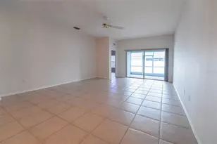 19127 Weymouth Dr, Land O Lakes, FL 34638 - Photo 10