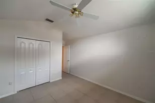 19127 Weymouth Dr, Land O Lakes, FL 34638 - Photo 6
