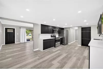 1601 E Paris Street, Tampa, FL 33610 - Photo 10