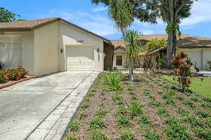1923 Bayshore Ct, Safety Harbor, FL 34695 - Photo 2
