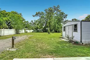 39033 6th Ave, Zephyrhills, FL 33542 - Photo 46