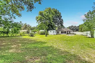 39033 6th Ave, Zephyrhills, FL 33542 - Photo 54