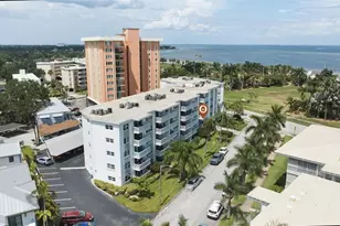 1100 N Shore Dr NE, Saint Petersburg, FL 33701 - Photo 34