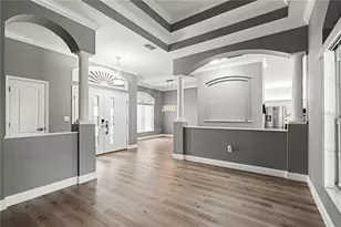 450 Castille Dr, Spring Hill, FL 34608 - Photo 10