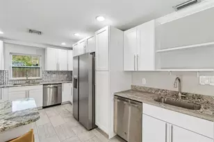 12417 N Rome Ave, Tampa, FL 33612 - Photo 16