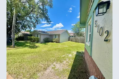 5102 Lawnton Court, Tampa, FL 33624 - Photo 6