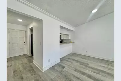 5102 Lawnton Court, Tampa, FL 33624 - Photo 14