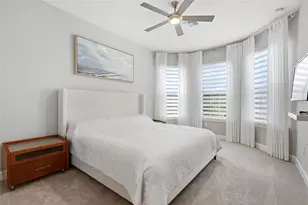 9750 Highland Park Pl, Palmetto, FL 34221 - Photo 6