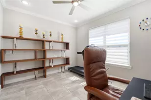 9750 Highland Park Pl, Palmetto, FL 34221 - Photo 18