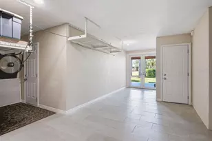 47 W Morgan St, Tarpon Springs, FL 34689 - Photo 42