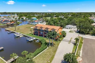47 W Morgan St, Tarpon Springs, FL 34689 - Photo 48