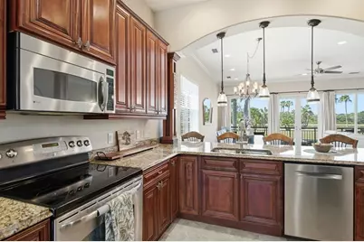47 W Morgan Street, Tarpon Springs, FL 34689 - Photo 14