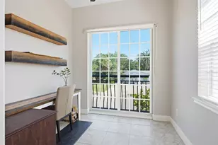 47 W Morgan St, Tarpon Springs, FL 34689 - Photo 16
