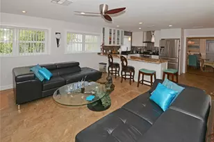 7020 Mango Ave S, Saint Petersburg, FL 33707 - Photo 20
