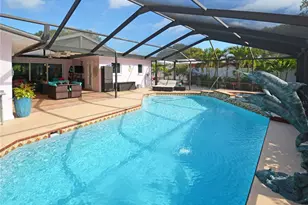 7020 Mango Ave S, Saint Petersburg, FL 33707 - Photo 44