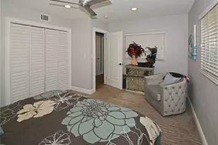 7020 Mango Ave S, Saint Petersburg, FL 33707 - Photo 26