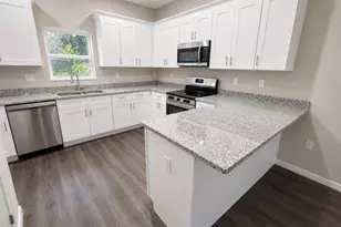 5012 Finders Ct, Tampa, FL 33617 - Photo 6