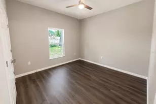 5012 Finders Ct, Tampa, FL 33617 - Photo 14