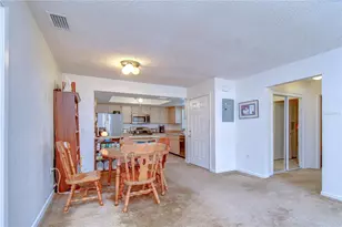 4008 Ashford Green Pl, Tampa, FL 33613 - Photo 12
