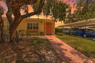 401 Dorchester Pl, Sun City Center, FL 33573 - Photo 24