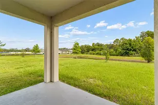 35525 Stella Vast Dr, Zephyrhills, FL 33541 - Photo 44