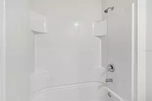 35525 Stella Vast Dr, Zephyrhills, FL 33541 - Photo 10
