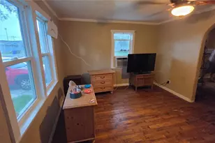522 W 13th St, Lakeland, FL 33805 - Photo 2