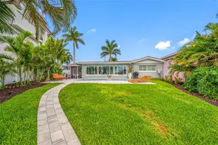 560 79th St S, Saint Petersburg, FL 33707 - Photo 52