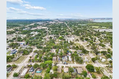 3603 16th Avenue S, Saint Petersburg, FL 33711 - Photo 4