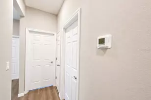 5028 Finders Ct, Tampa, FL 33617 - Photo 22