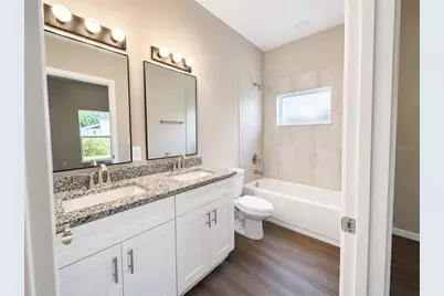 5028 Finders Court, Tampa, FL 33617 - Photo 10