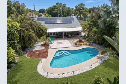 1613 St Catherine Drive E, Dunedin, FL 34698 - Photo 2
