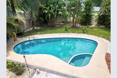 1613 St Catherine Drive E, Dunedin, FL 34698 - Photo 20