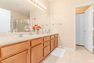 34013 Fortunado St, Sorrento, FL 32776 - Photo 36