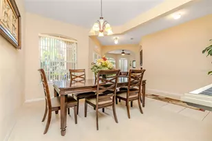 34013 Fortunado St, Sorrento, FL 32776 - Photo 12
