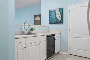 1450 Villa Capri Cir, Odessa, FL 33556 - Photo 12