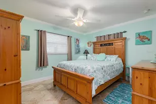 9259 142nd St, Seminole, FL 33776 - Photo 22
