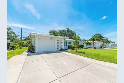 9259 142nd Street, Seminole, FL 33776 - Photo 2