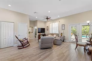 17117 Lakeshore Rd, Lutz, FL 33558 - Photo 44