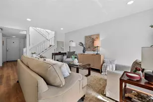 6655 Cape Sable Way NE, Saint Petersburg, FL 33702 - Photo 8