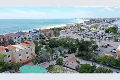 101 95th Avenue, Treasure Island, FL 33706 - Photo 10