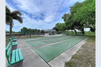 3212 38th Way S #E, Saint Petersburg, FL 33711 - Photo 30
