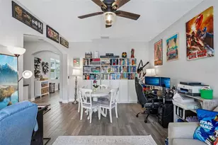 8210 Mallow Mirror Ln, Land O Lakes, FL 34637 - Photo 6