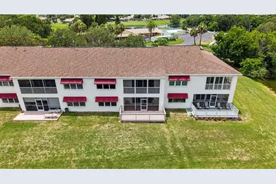 1400 Water View Drive W #102, Largo, FL 33771 - Photo 2
